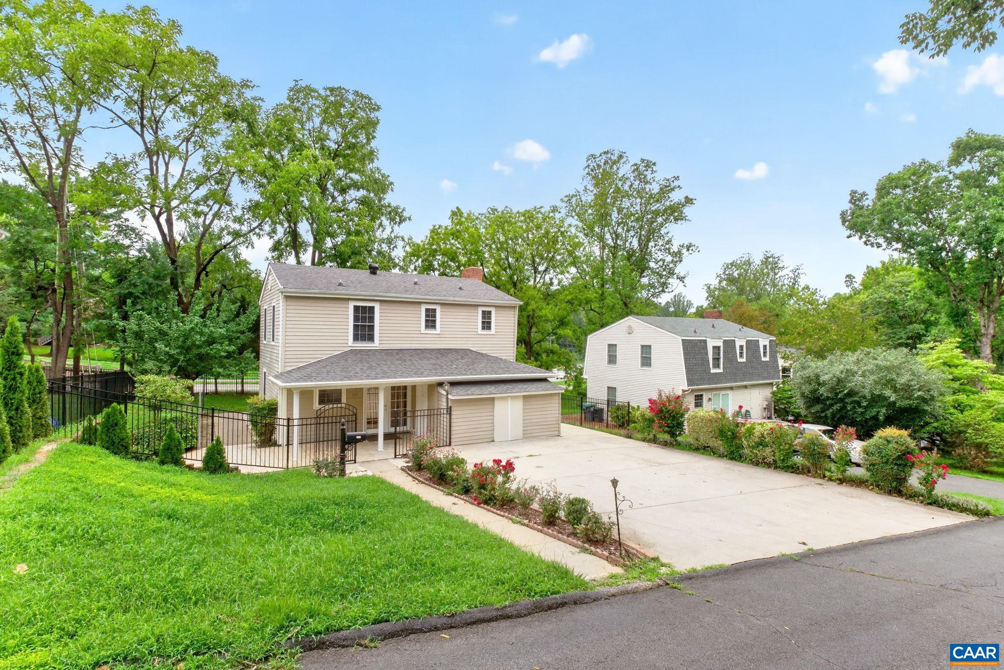 807 WATSON AVE