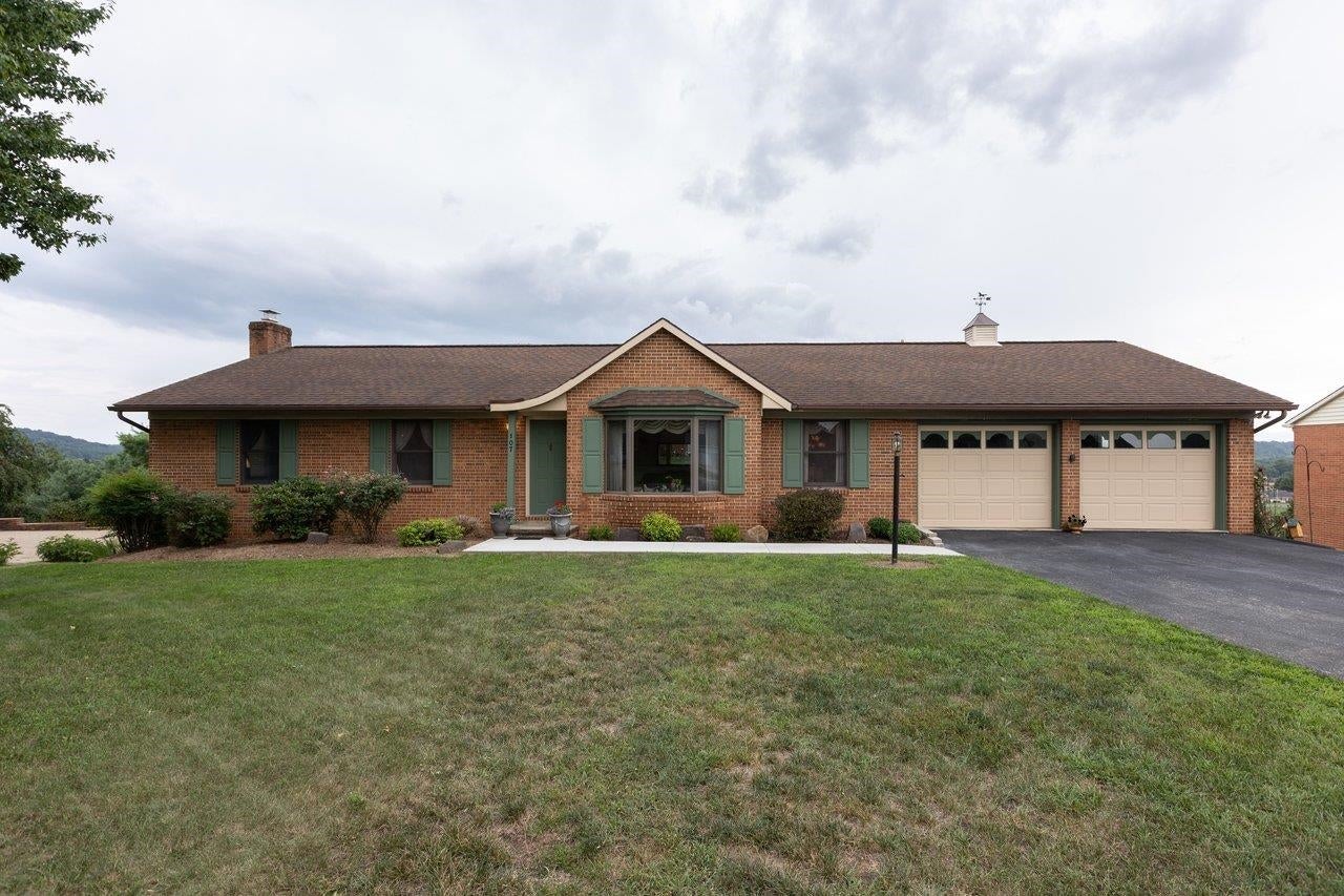 107 Dogwood Dr, Bridgewater, VA, 22812