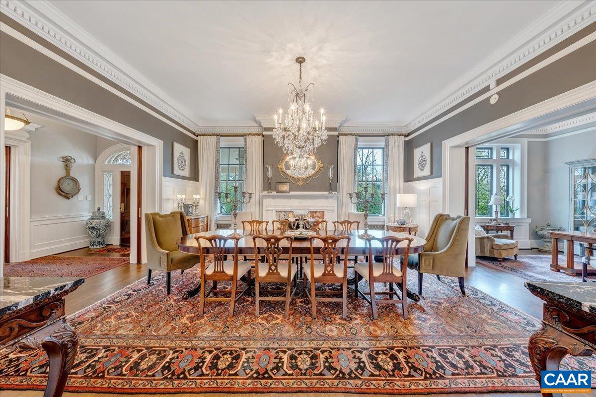 Lynchburg, Virginia 24503, United States, 7 Bedrooms Bedrooms, ,8 BathroomsBathrooms,Residential,Pending,110963