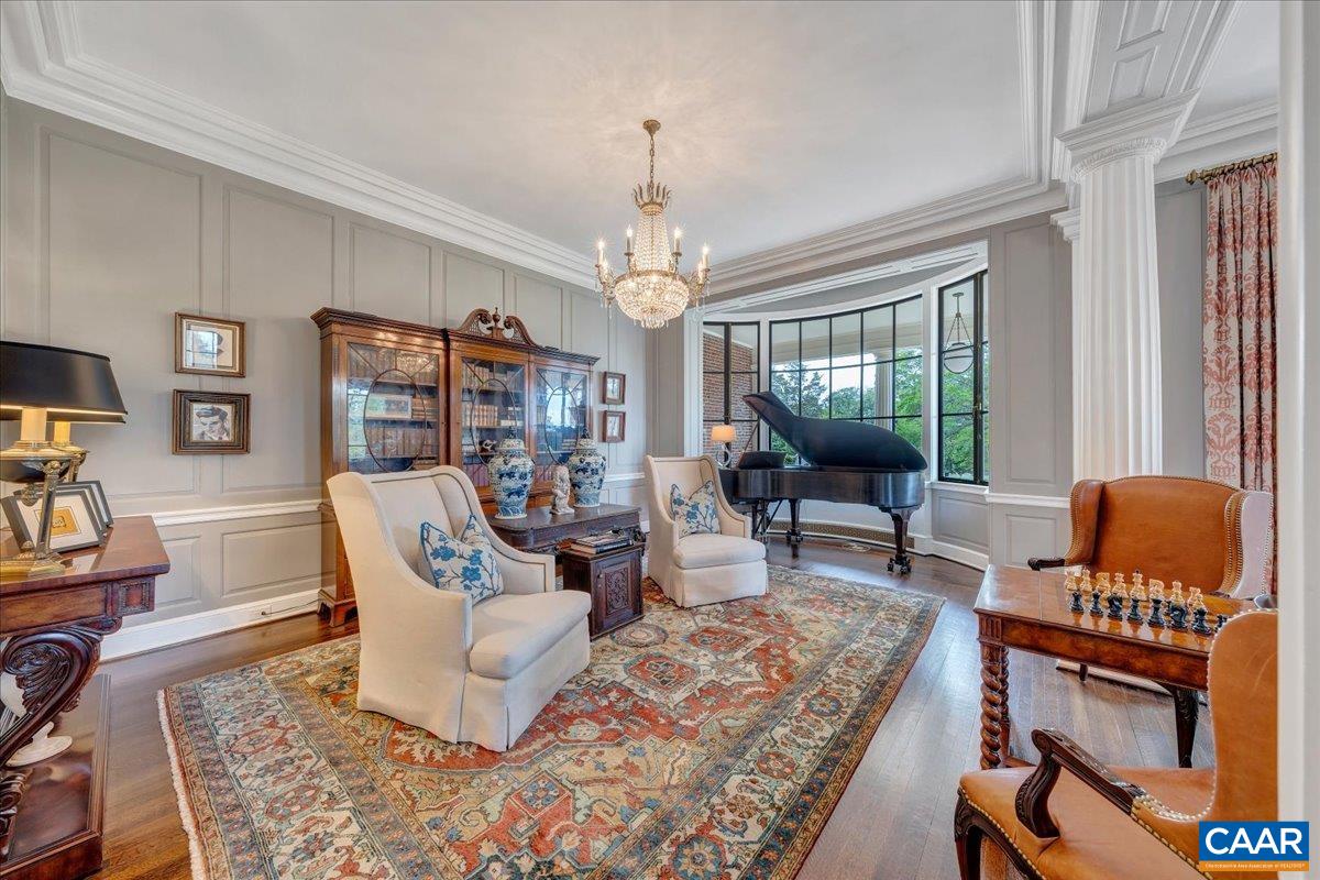 Lynchburg, Virginia 24503, United States, 7 Bedrooms Bedrooms, ,8 BathroomsBathrooms,Residential,Pending,110963