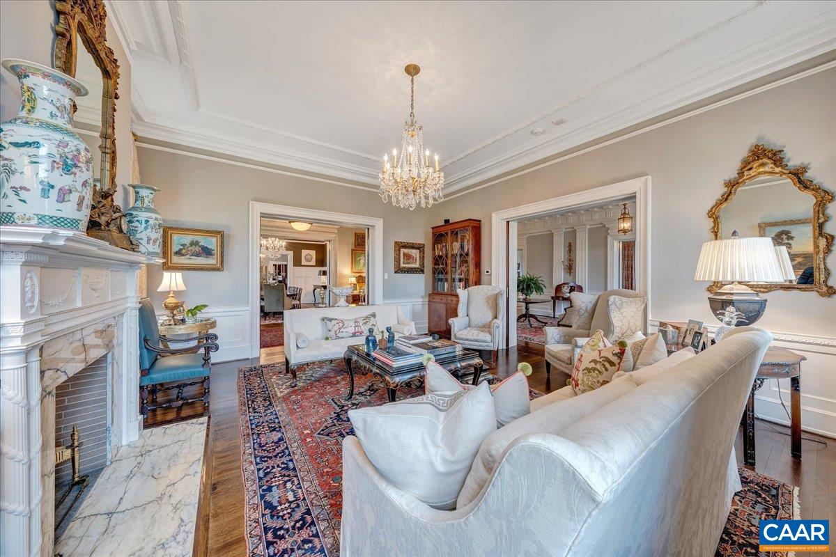 Lynchburg, Virginia 24503, United States, 7 Bedrooms Bedrooms, ,8 BathroomsBathrooms,Residential,Pending,110963