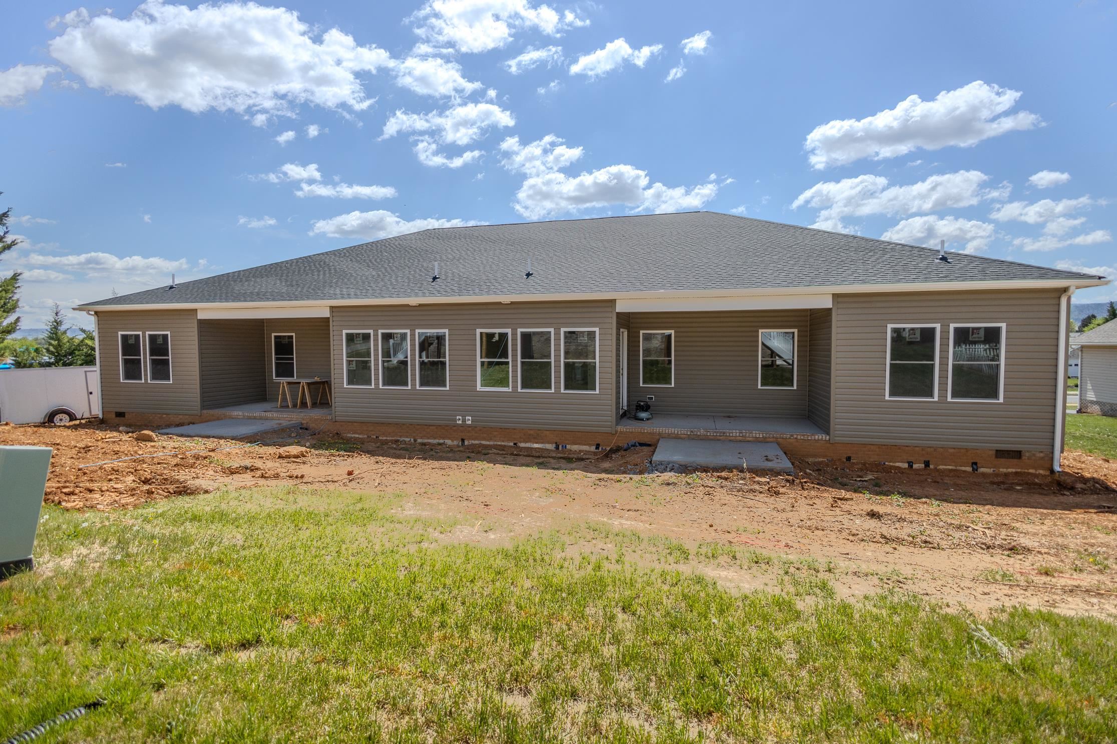 5 MERIWETHER CIR