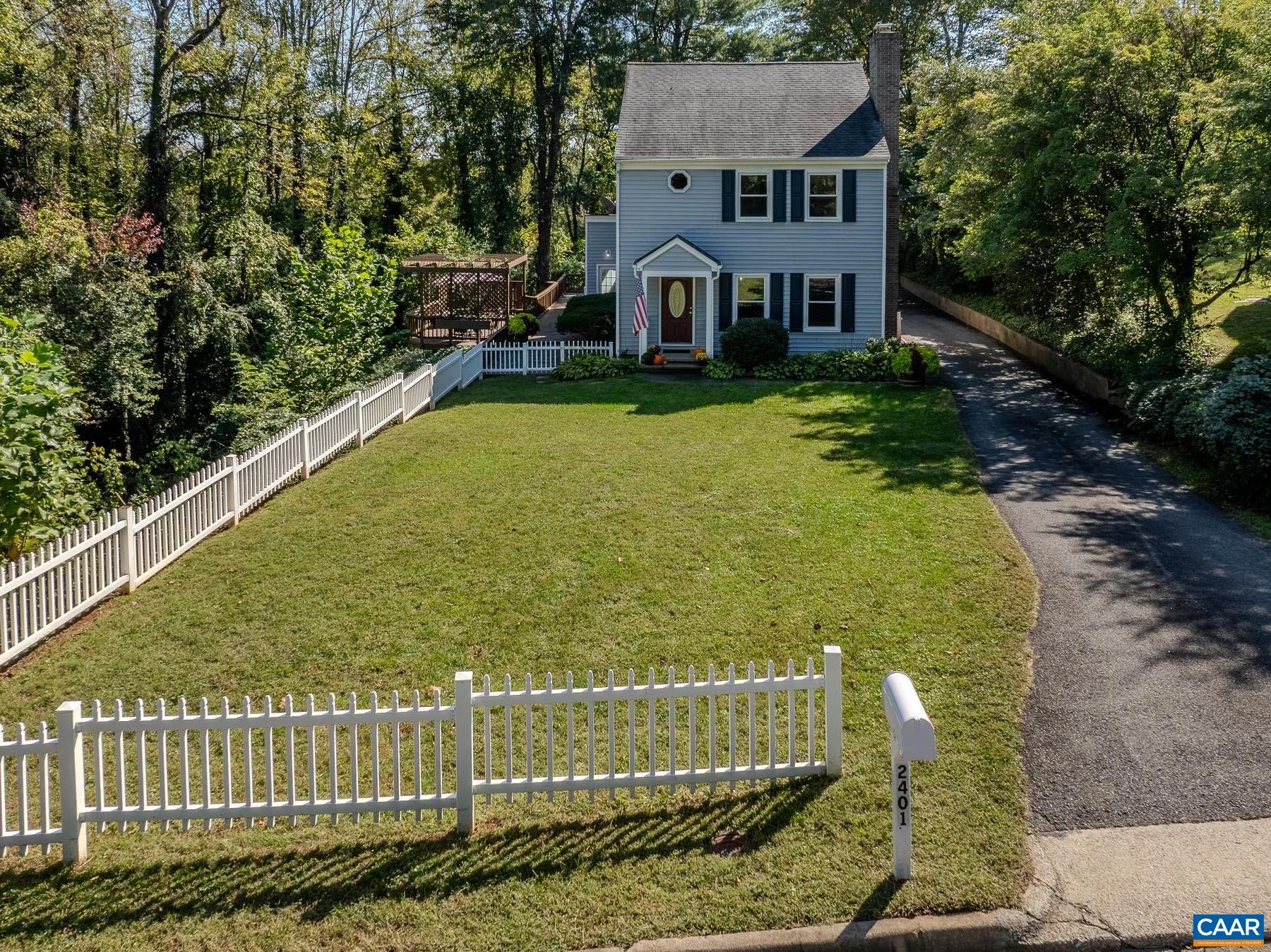 2401 Bennington Rd