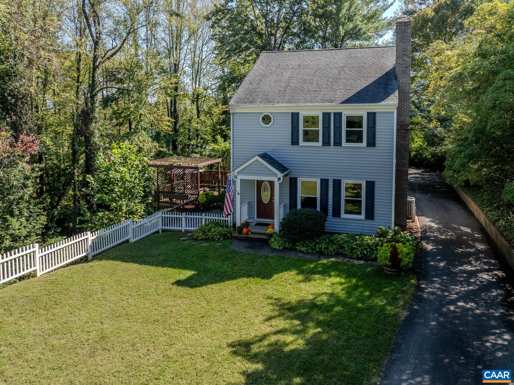 2401 BENNINGTON RD