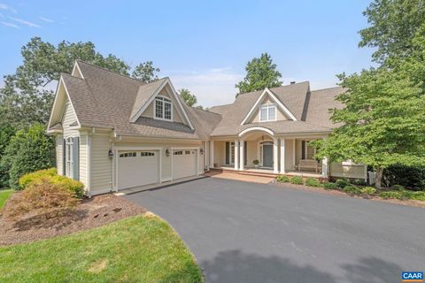 Photo of 810 Carlyle Pl, Charlottesville, VA 22903 (MLS # 667271)
