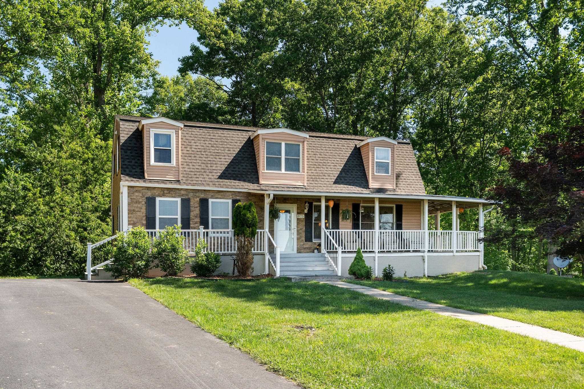 875 CAMPBELLS HOLLOW RD