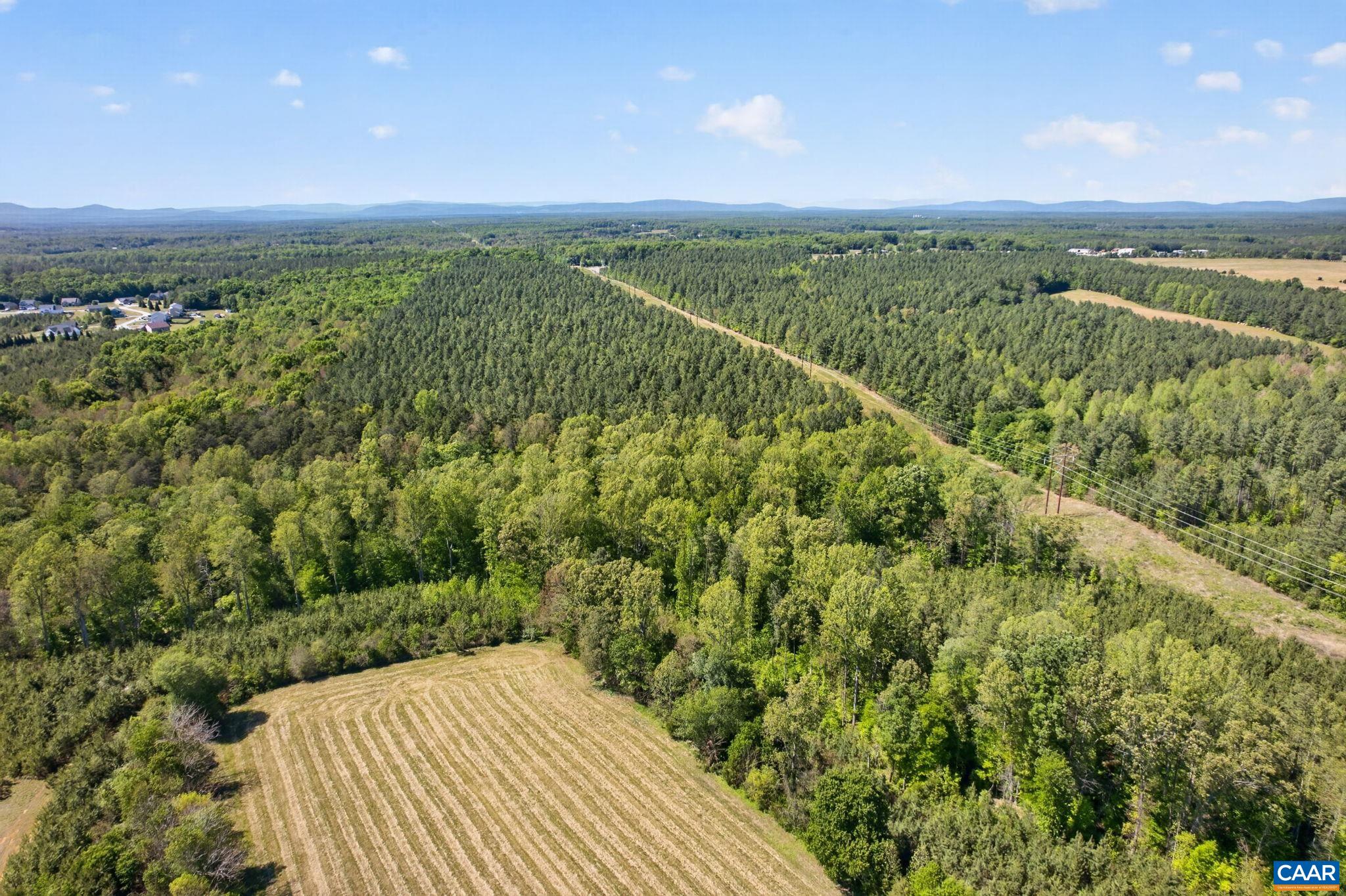 Lot 5 SHORES RD