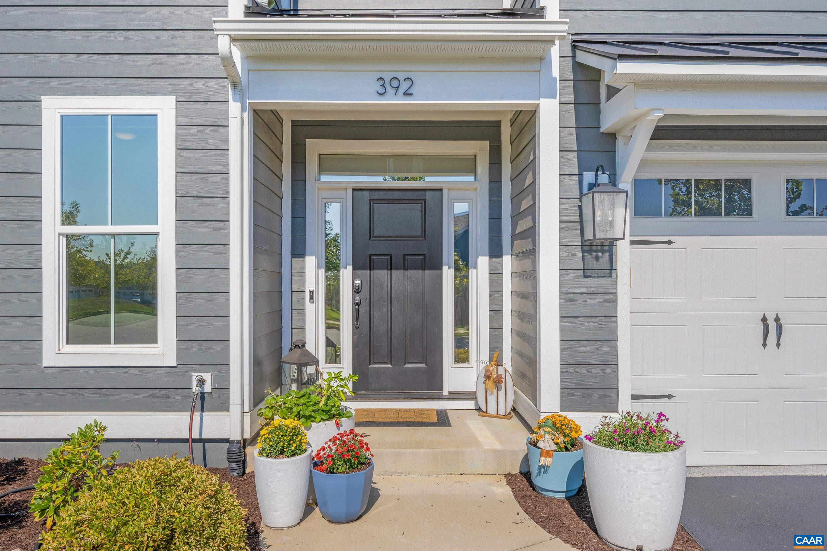 392 CLAIBOURNE RD