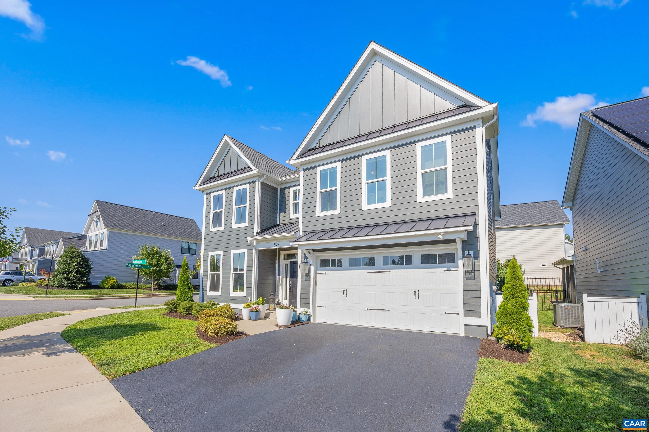 392 CLAIBOURNE RD