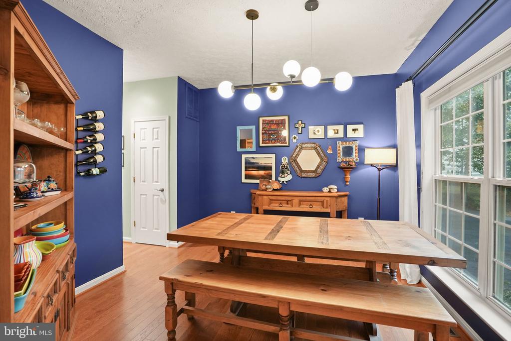 Fredericksburg, Virginia 22408, United States, 5 Bedrooms Bedrooms, ,3 BathroomsBathrooms,Residential,Pending,204287