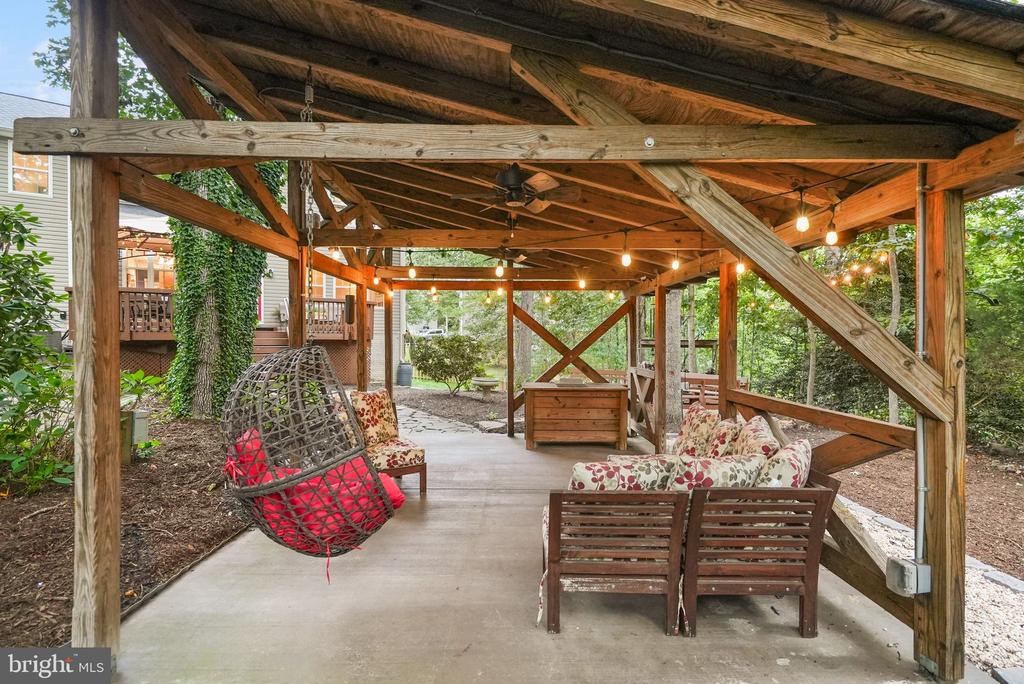 Fredericksburg, Virginia 22408, United States, 5 Bedrooms Bedrooms, ,3 BathroomsBathrooms,Residential,Pending,204287