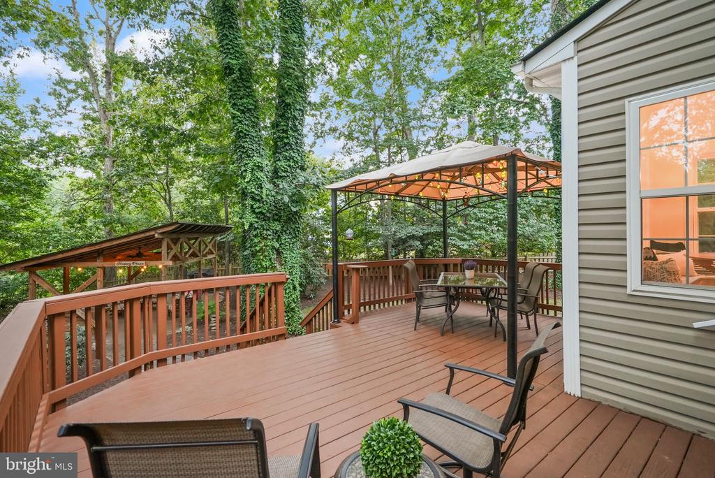 Fredericksburg, Virginia 22408, United States, 5 Bedrooms Bedrooms, ,3 BathroomsBathrooms,Residential,Pending,204287