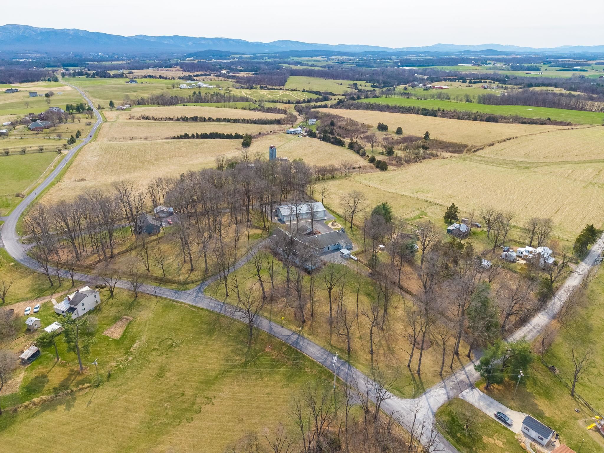 Mount Crawford, Virginia, 22841, United States, 6 Bedrooms Bedrooms, ,6 BathroomsBathrooms,Residential,Active,2029773