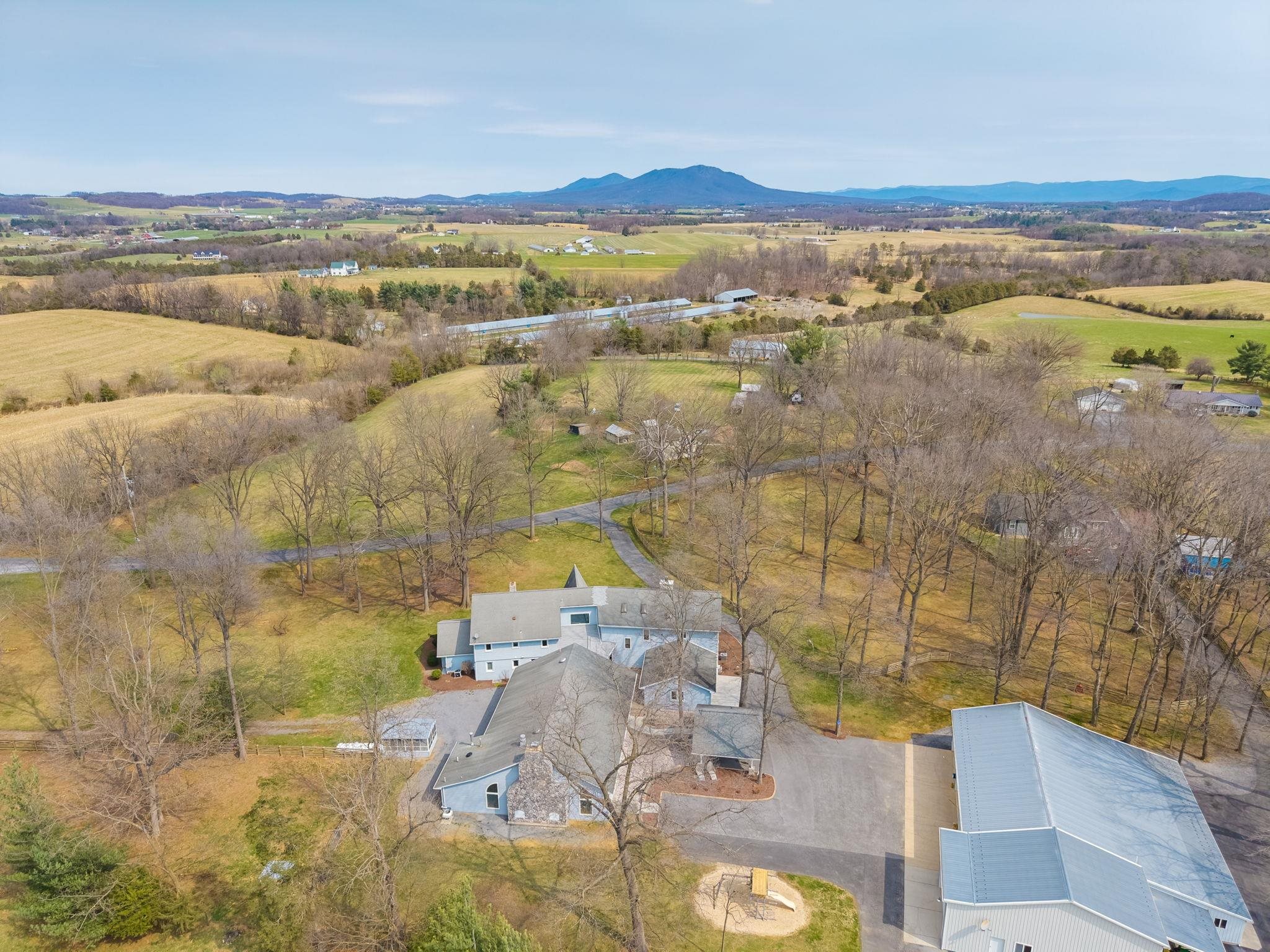 Mount Crawford, Virginia, 22841, United States, 6 Bedrooms Bedrooms, ,6 BathroomsBathrooms,Residential,Active,2029773