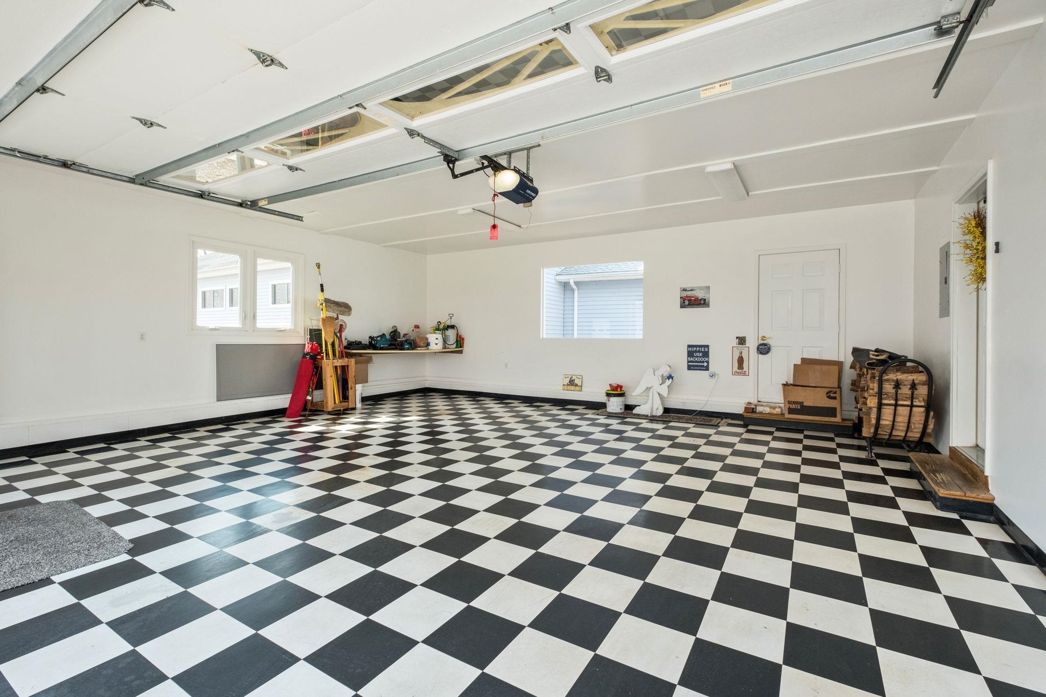 Mount Crawford, Virginia, 22841, United States, 6 Bedrooms Bedrooms, ,6 BathroomsBathrooms,Residential,Active,2029773