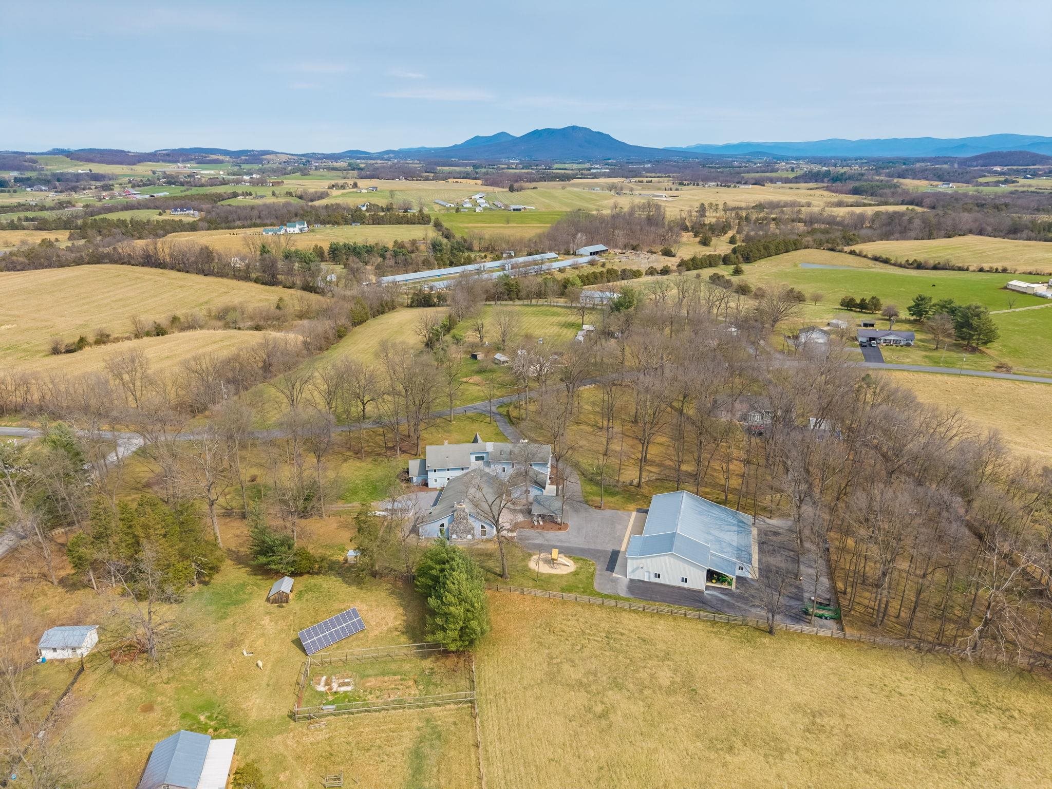 Mount Crawford, Virginia, 22841, United States, 6 Bedrooms Bedrooms, ,6 BathroomsBathrooms,Residential,Active,2029773