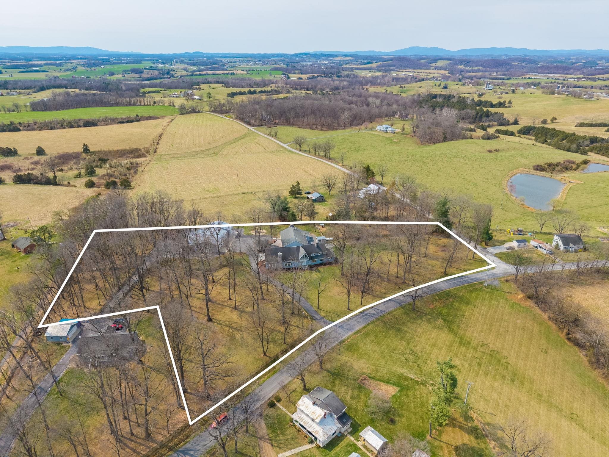 Mount Crawford, Virginia, 22841, United States, 6 Bedrooms Bedrooms, ,6 BathroomsBathrooms,Residential,Active,2029773