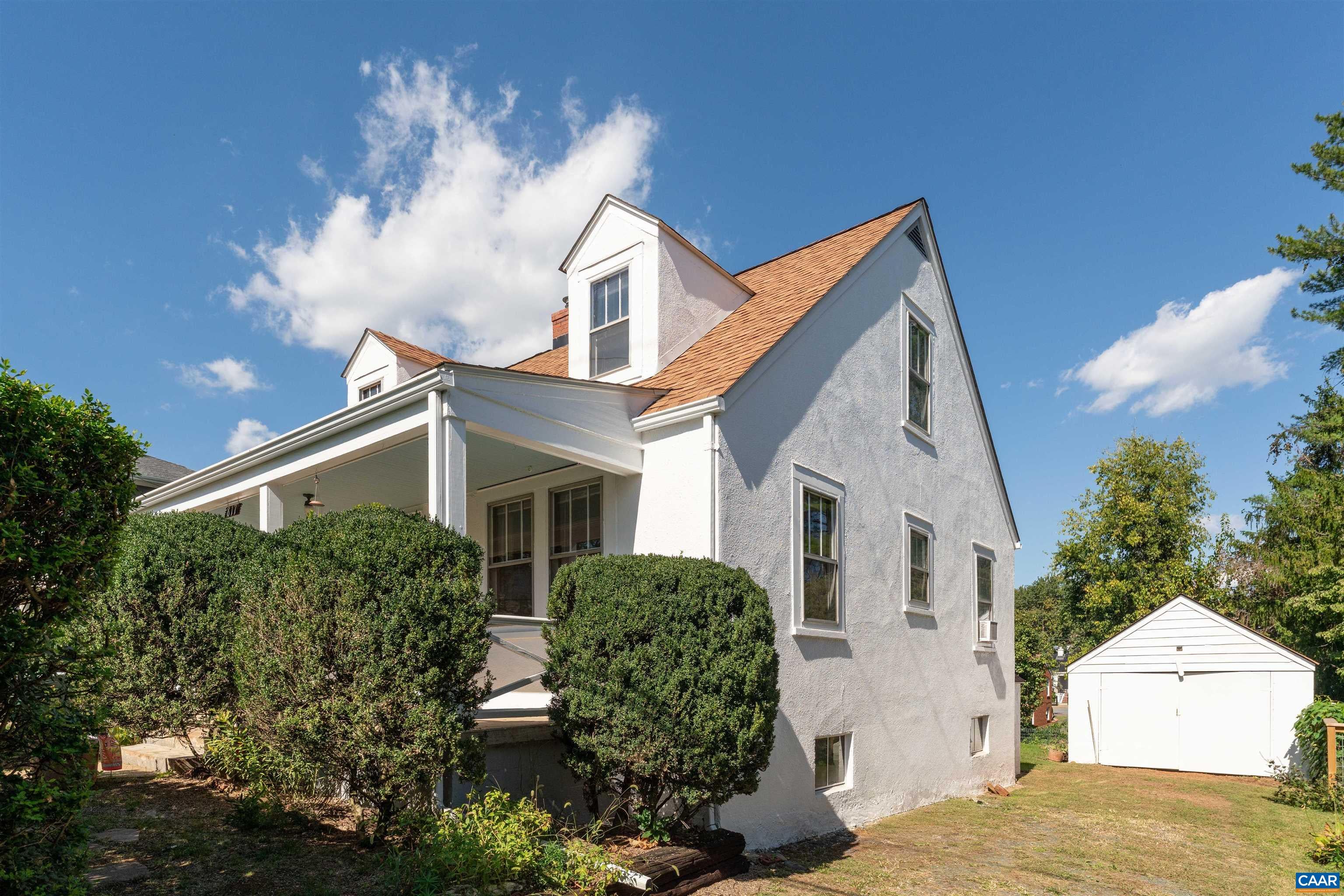 817 ELLIOTT AVE