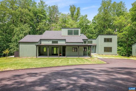 Photo of 2482 Schelford Farm Rd, Charlottesville, VA 22901 (MLS # 660083)