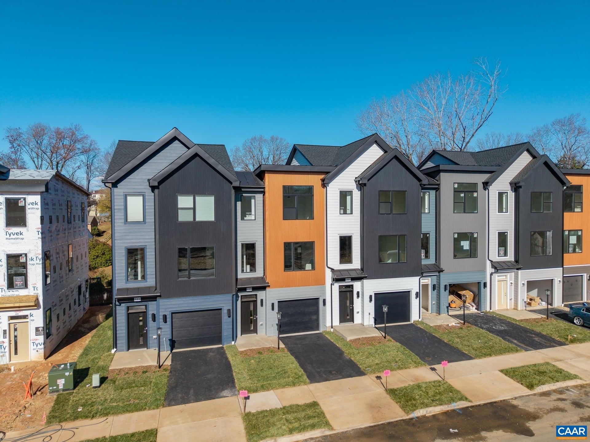 16 KEENE CT