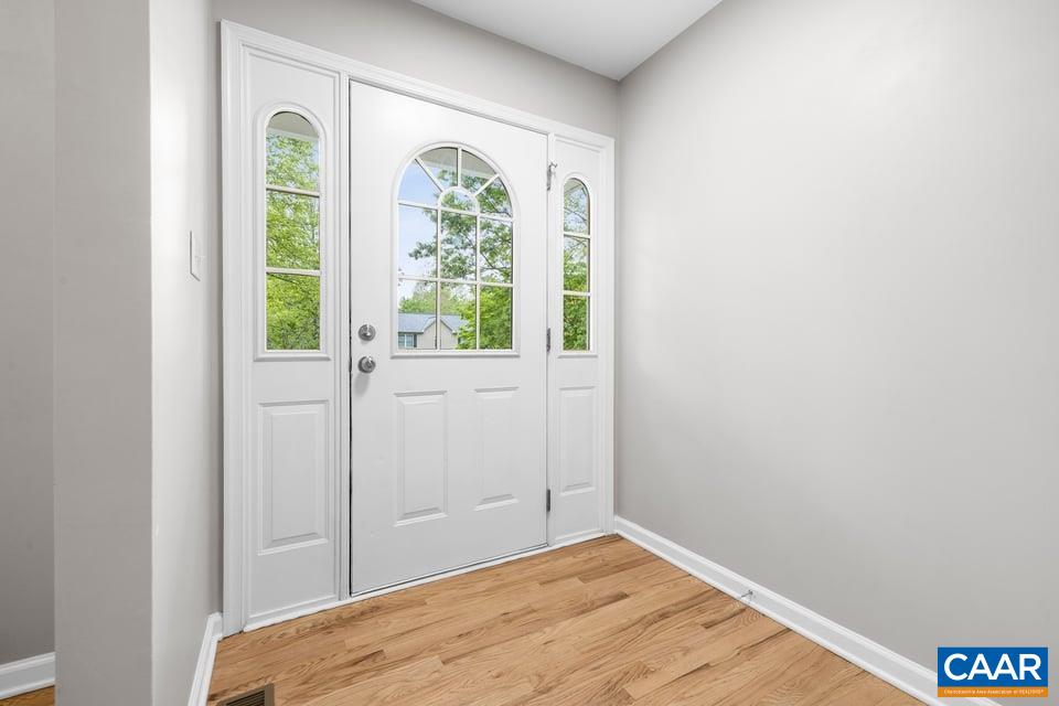 29 TUSCARORA DR