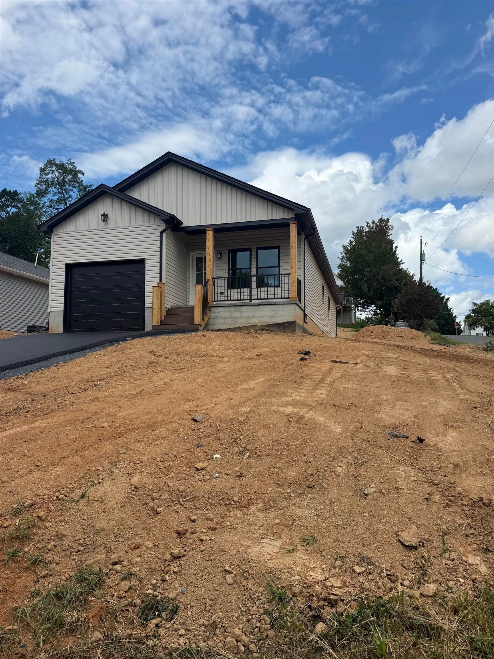 91 Beverley St, Verona, VA, 24482