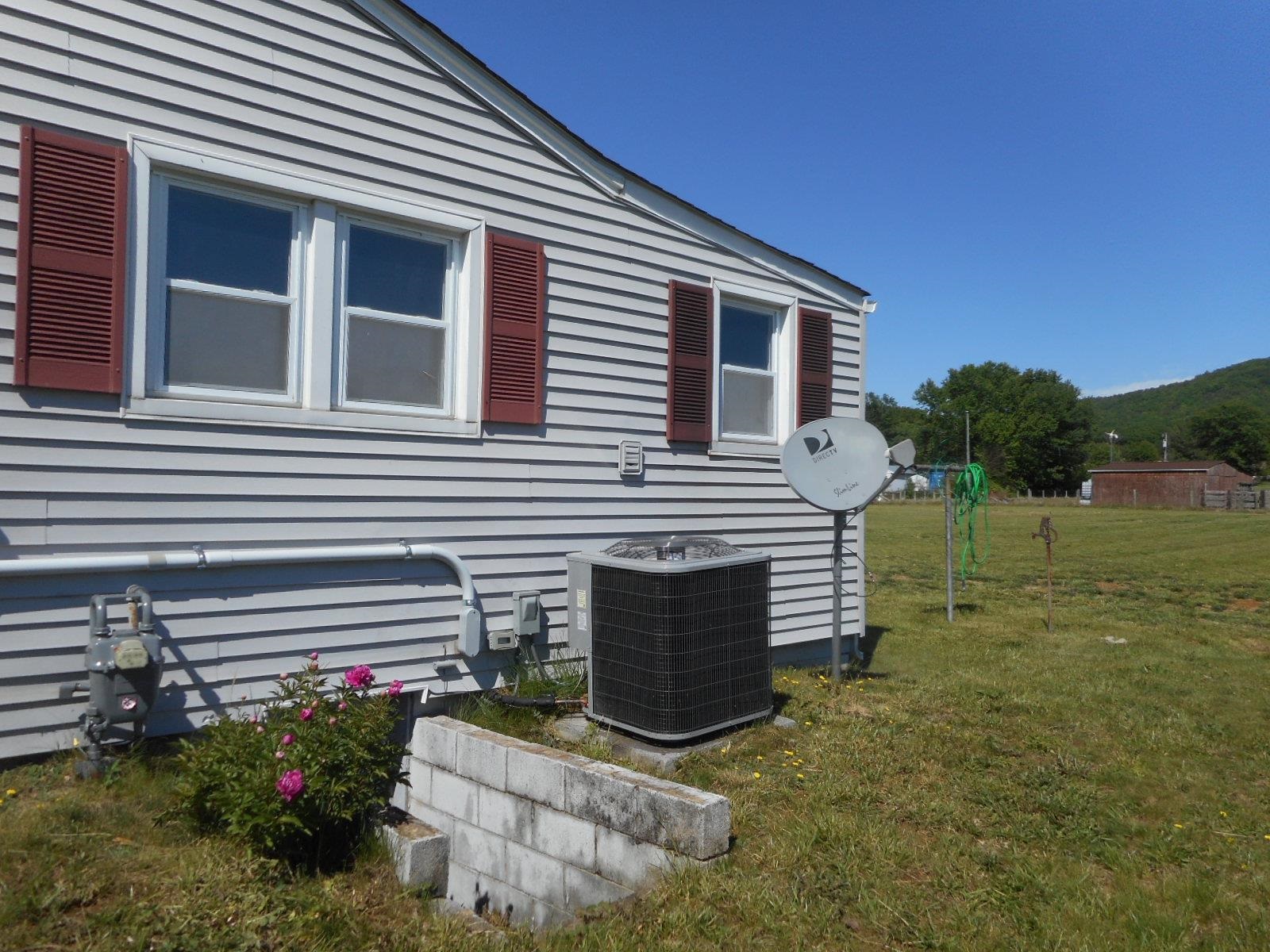 18874 HUCKLEBERRY RD
