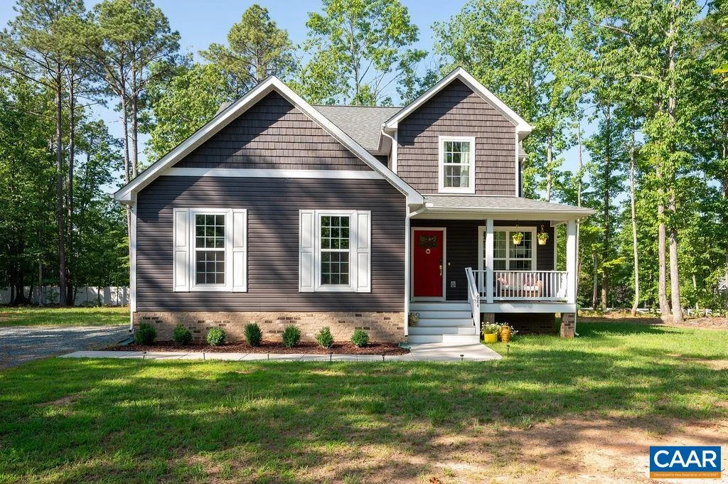 684 Pine Crest Dr, Troy, VA, 22974