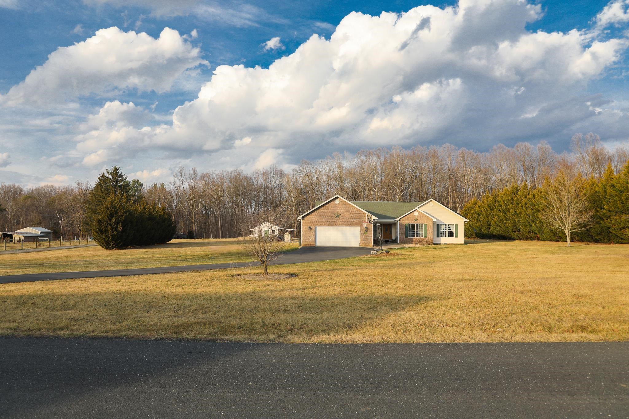 232 MINE BRANCH RD