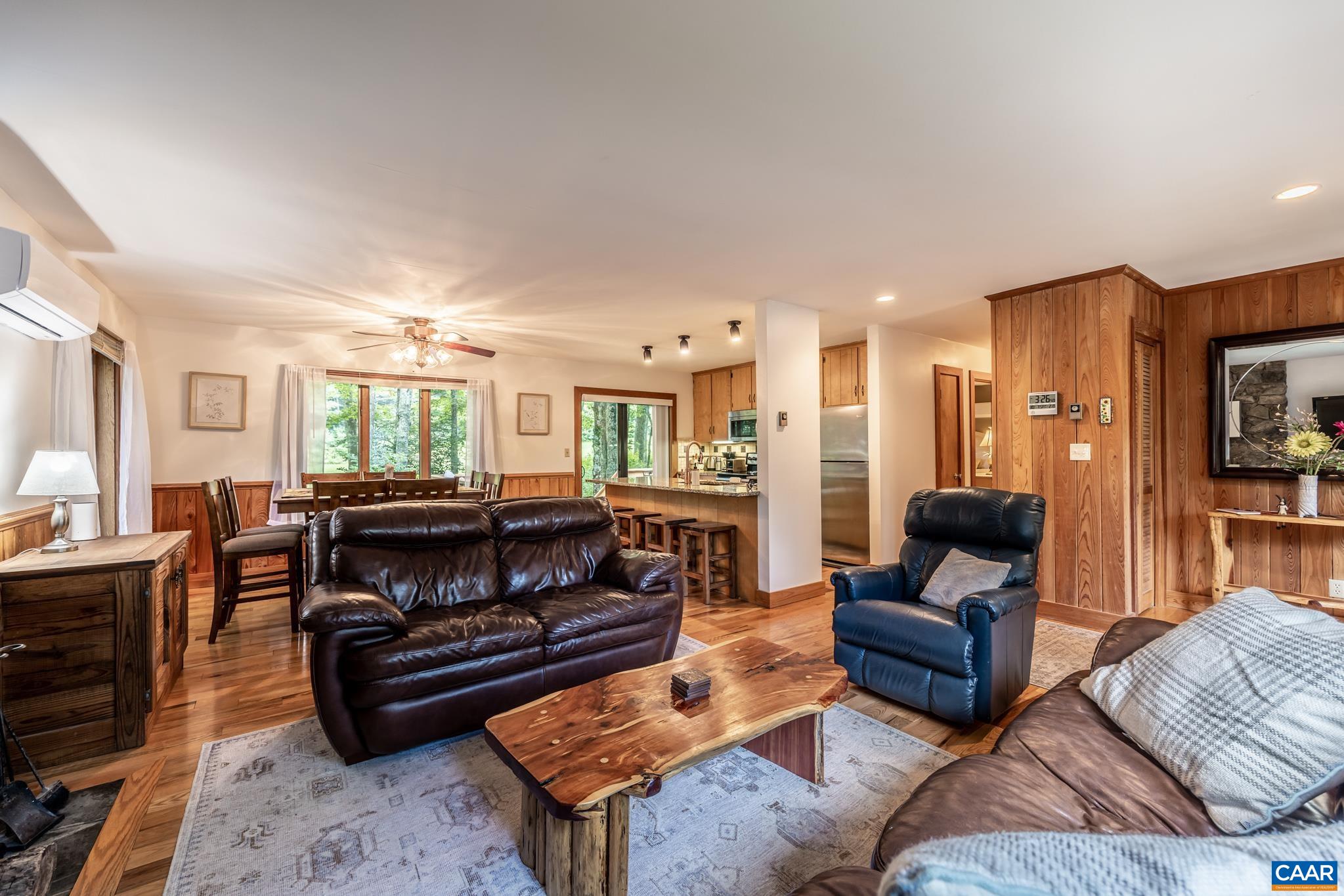 67 FOREST DR S
