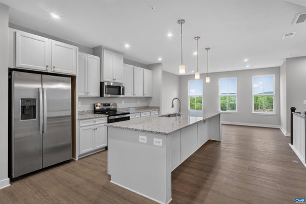 102R PERSEUS LN, CHARLOTTESVILLE, VA 22901 - Image b06fded4df4a8d3ca2d445c76ade5ecd/3676694610
