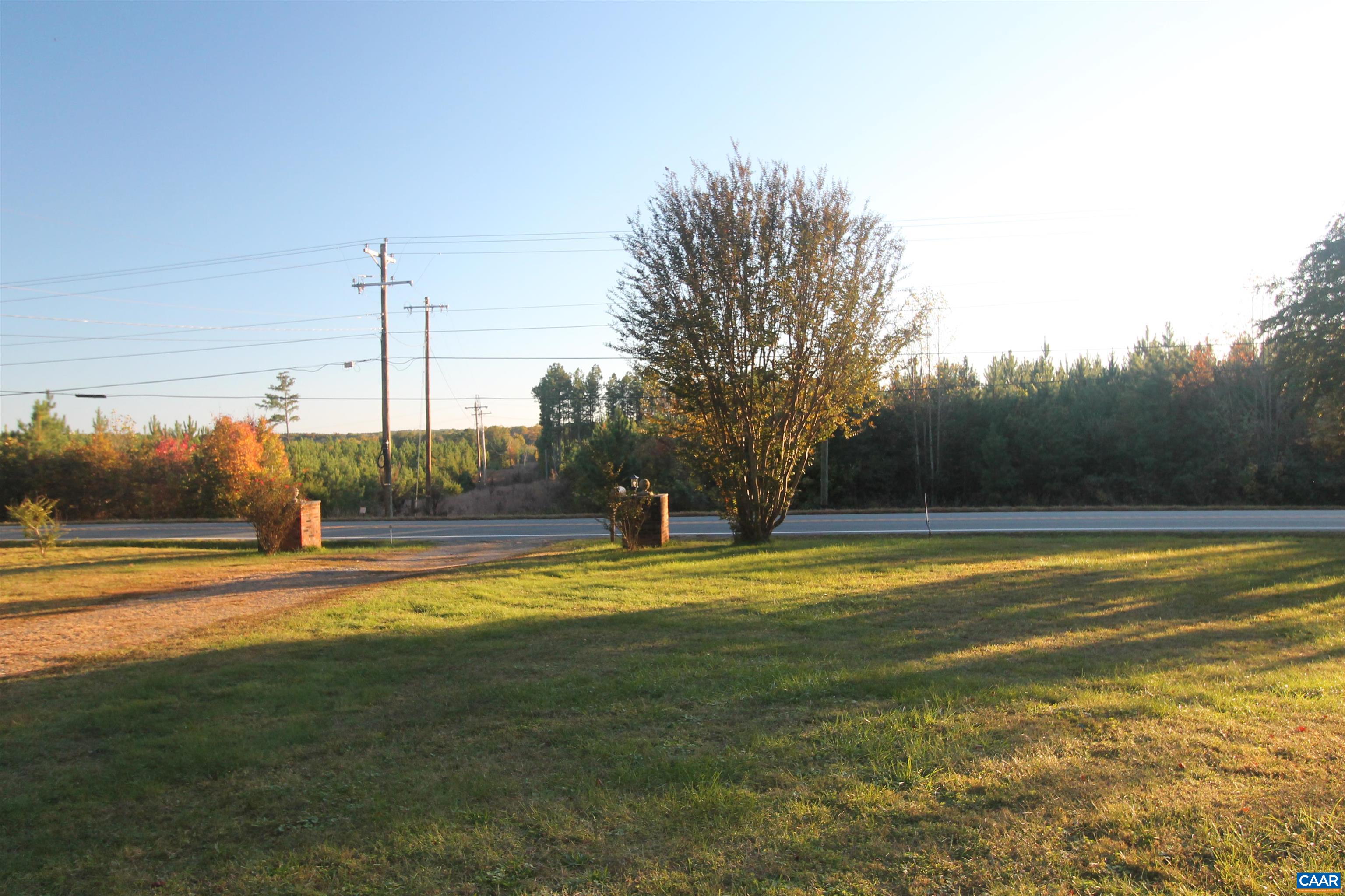 1138 THOMAS JEFFERSON PKWY