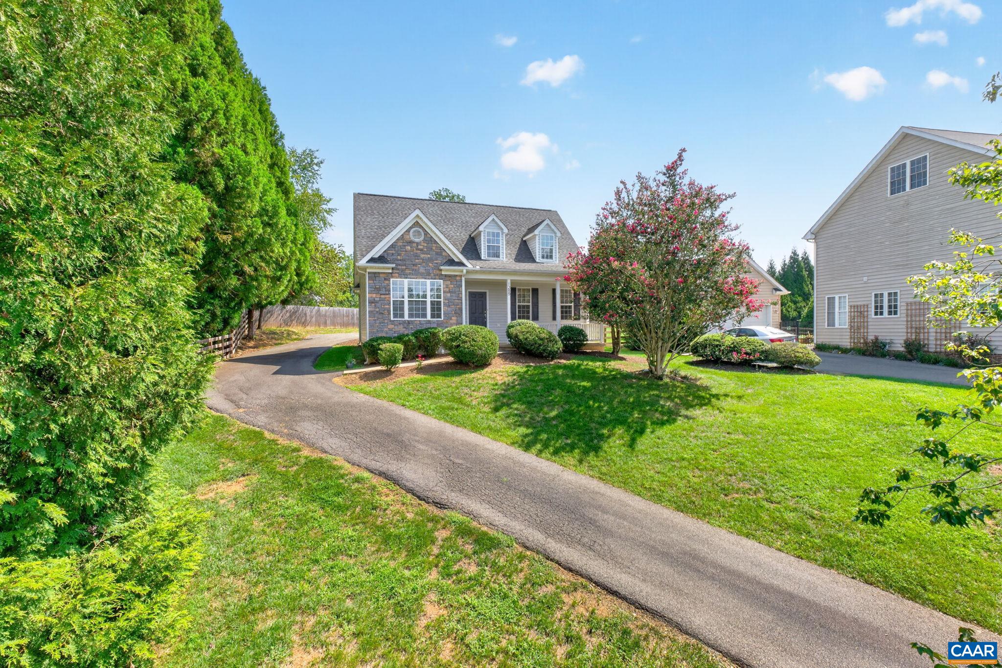 1285 AMBER RIDGE RD