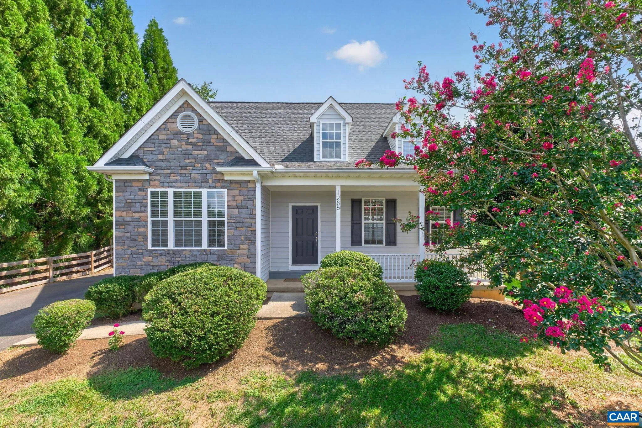 1285 Amber Ridge Rd