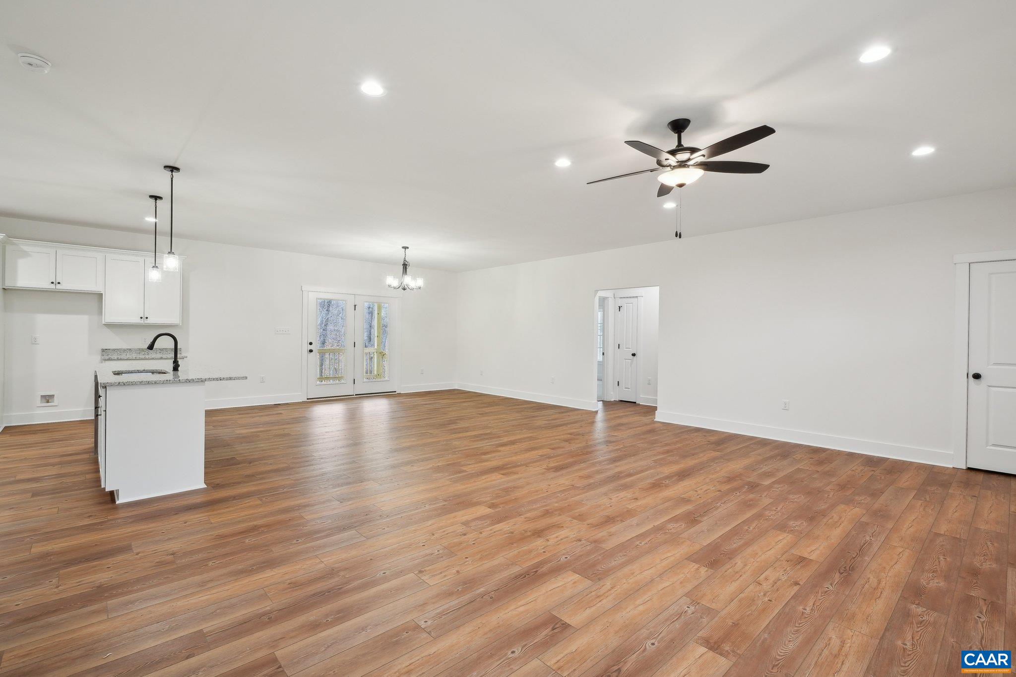 9396 LOUISA RD