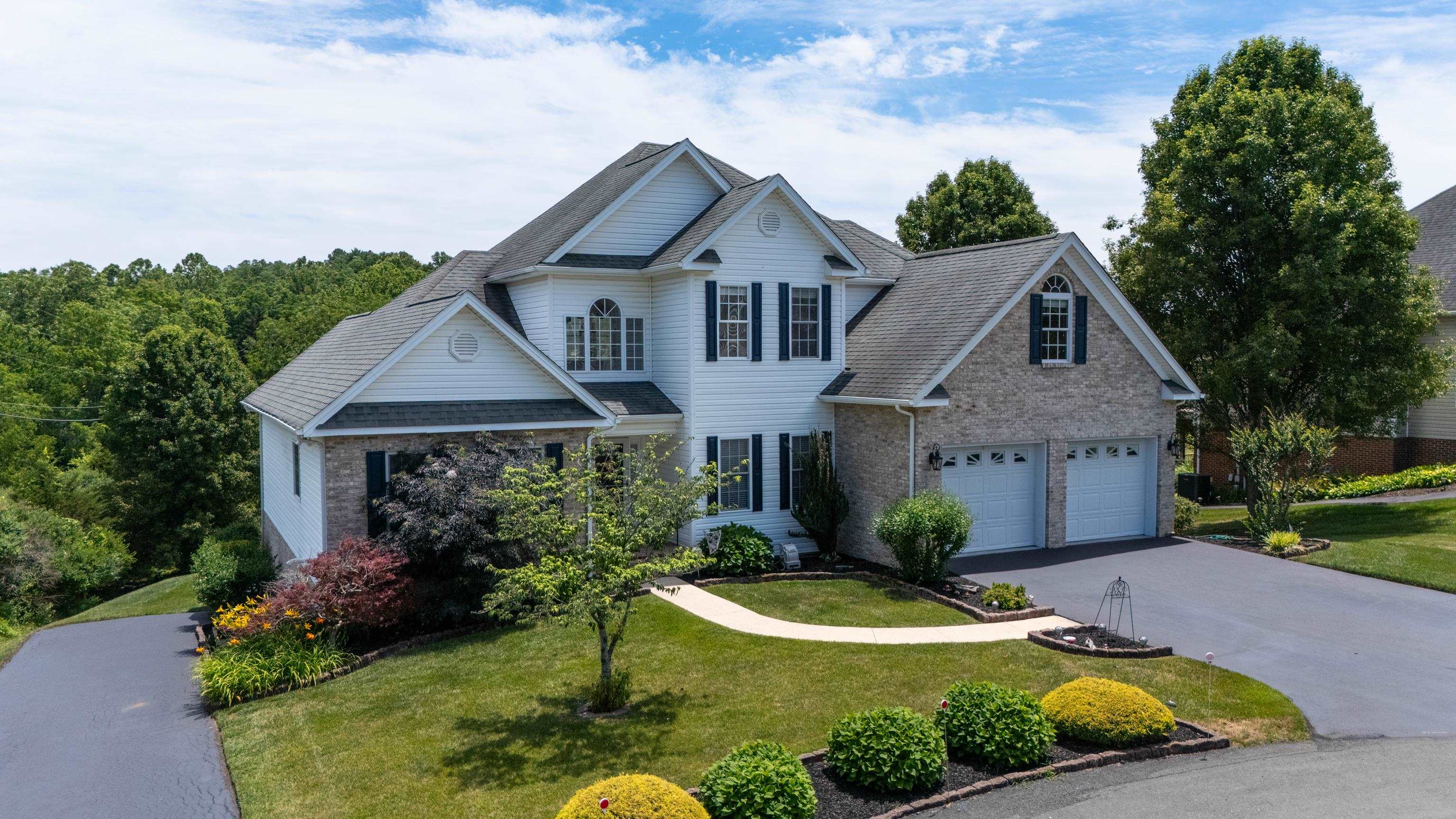 287 Kensington Dr, Fishersville, VA, 22939