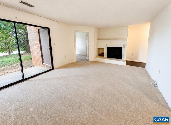 122 TURTLE CREEK RD APT 2, CHARLOTTESVILLE, VA 22901 - Image b5c2d48f72bfdba0f5cd022a7ead5aaa/3021901114