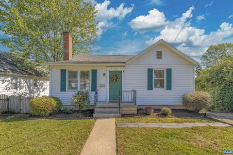 Photo of 254 Shamrock Rd, Charlottesville, VA 22903 (MLS # 669864)