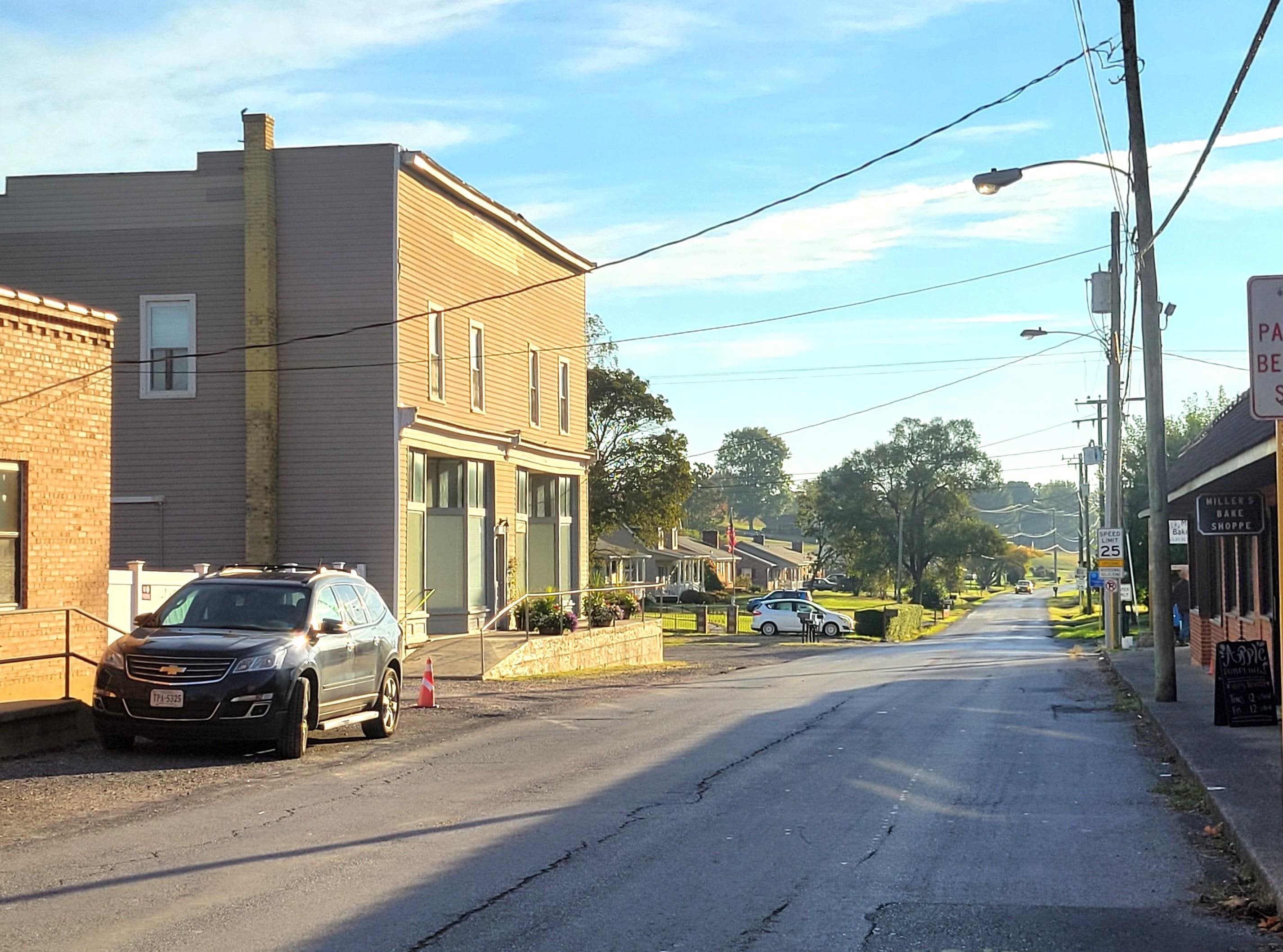 22 WAYNE AVE