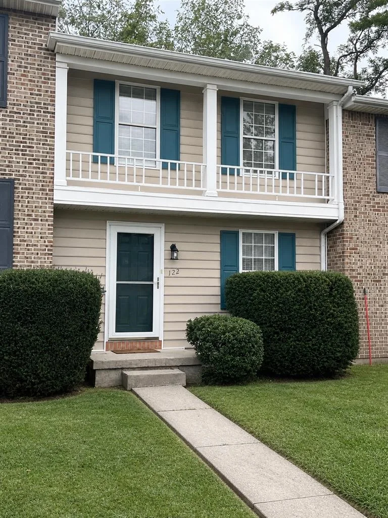 122 Cindie Ln