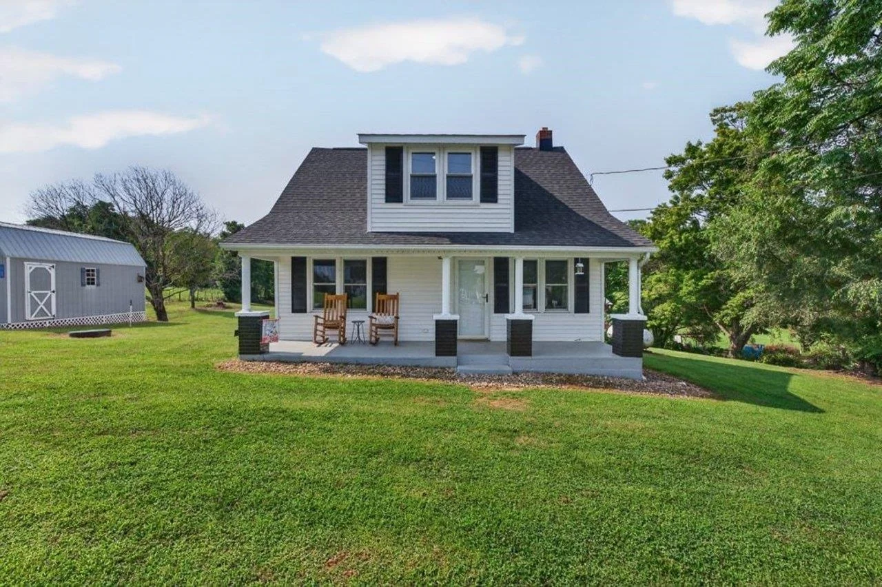 17786 Red Brush Rd, Elkton, VA, 22827