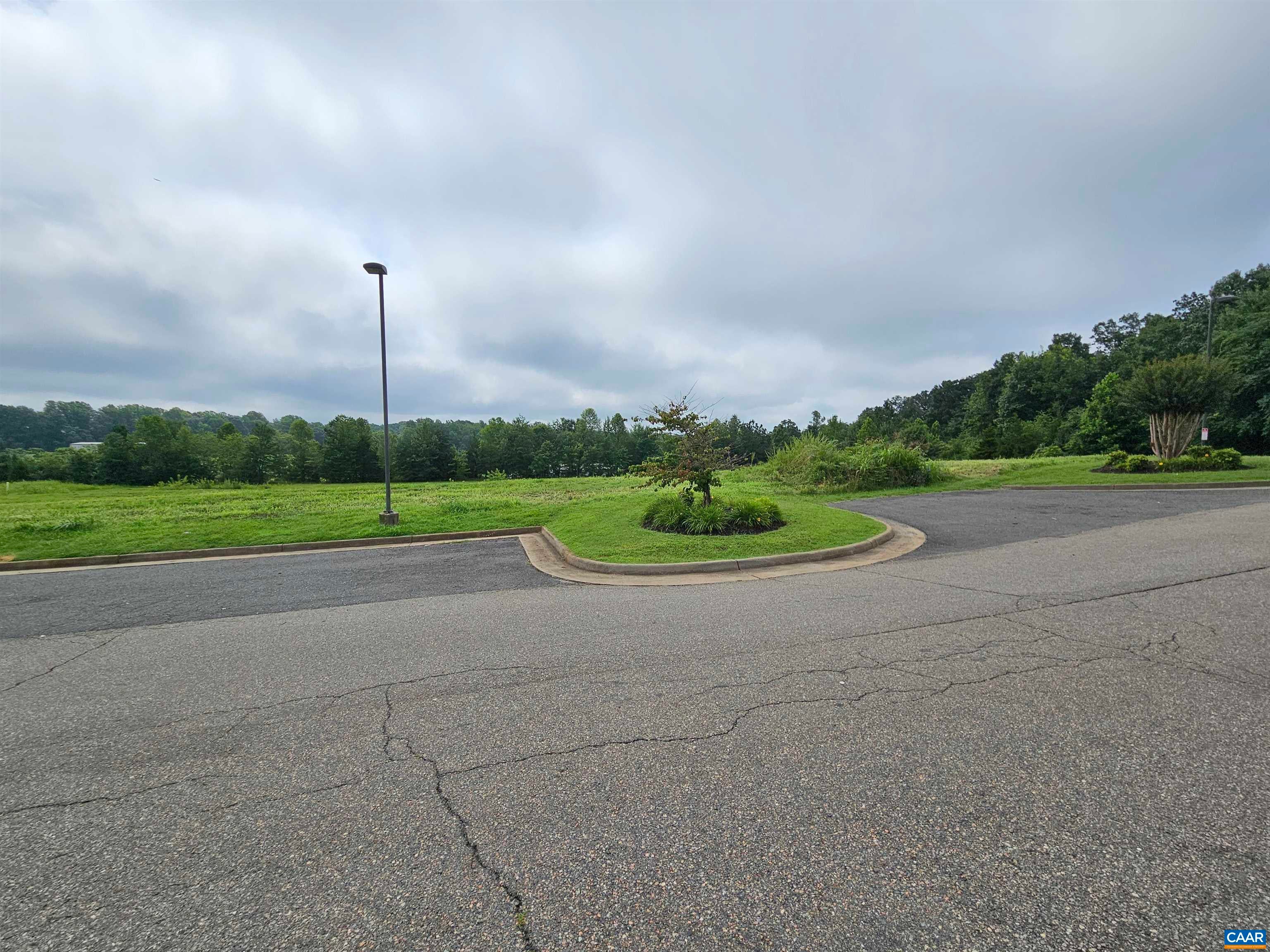 2 Lots BUCKINGHAM CENTRE DR