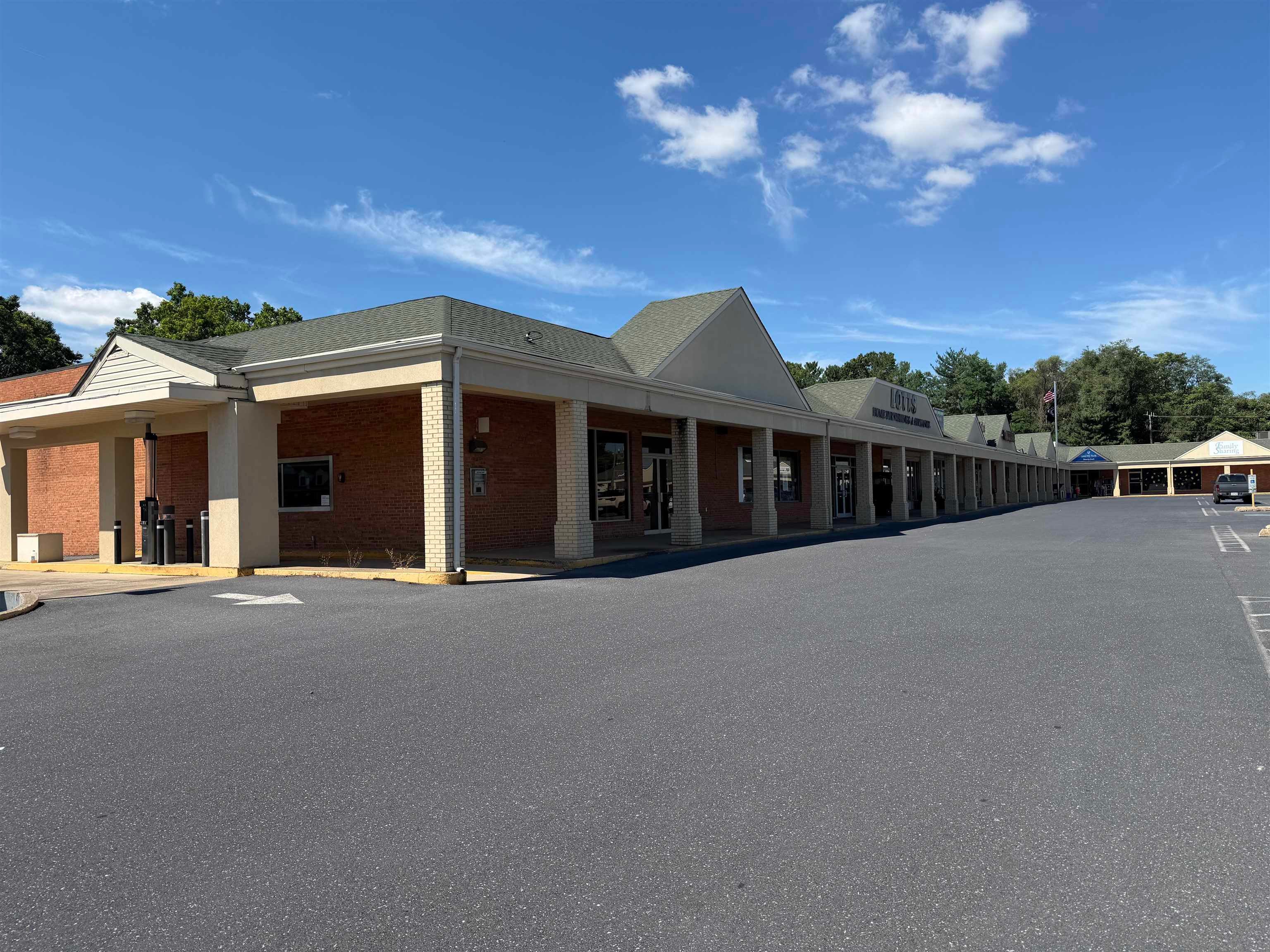 2857 STUARTS DRAFT HWY 143