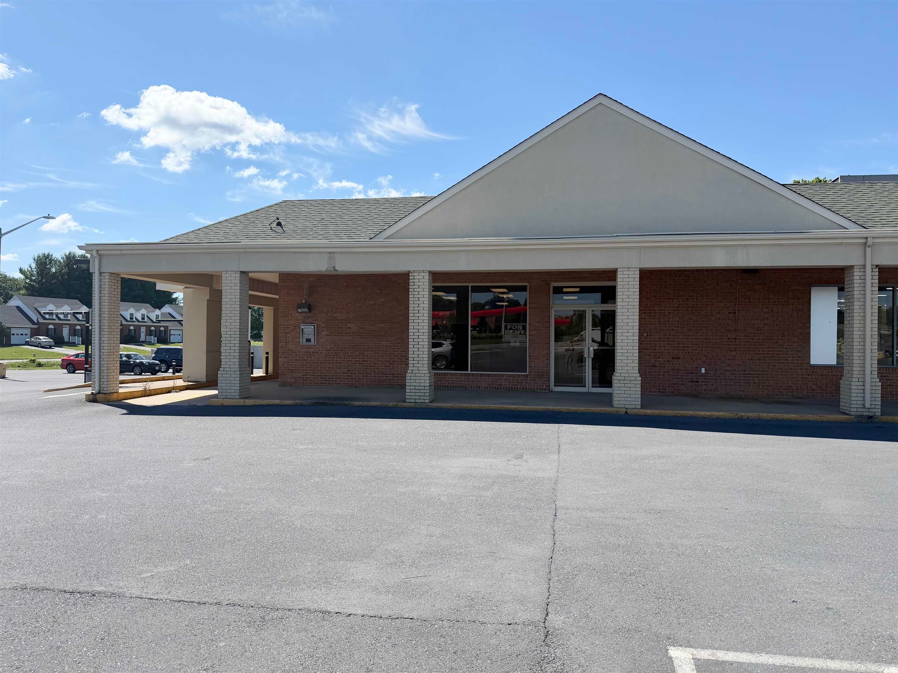 2857 STUARTS DRAFT HWY 143