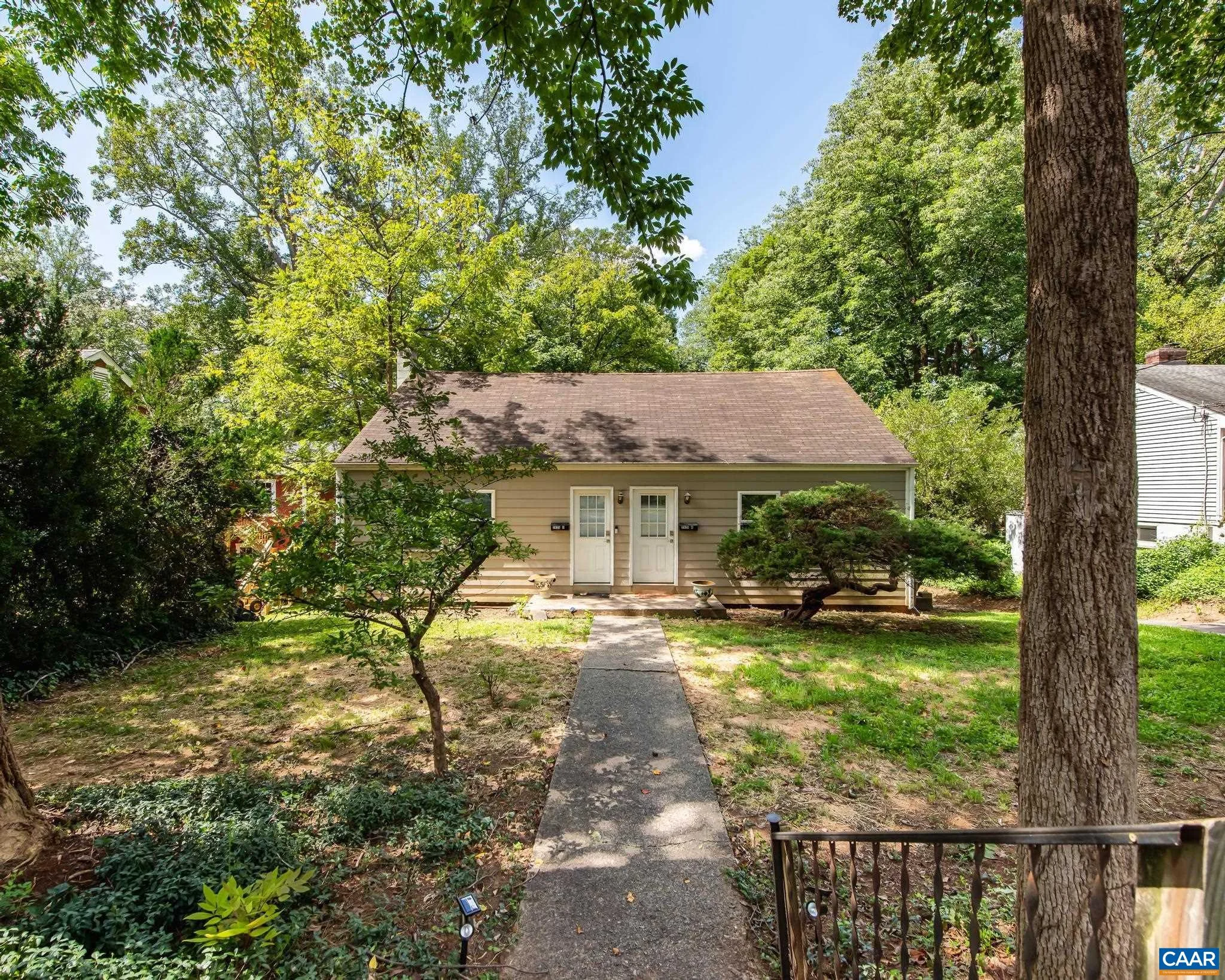 2525 Woodland Dr, Charlottesville, VA, 22903