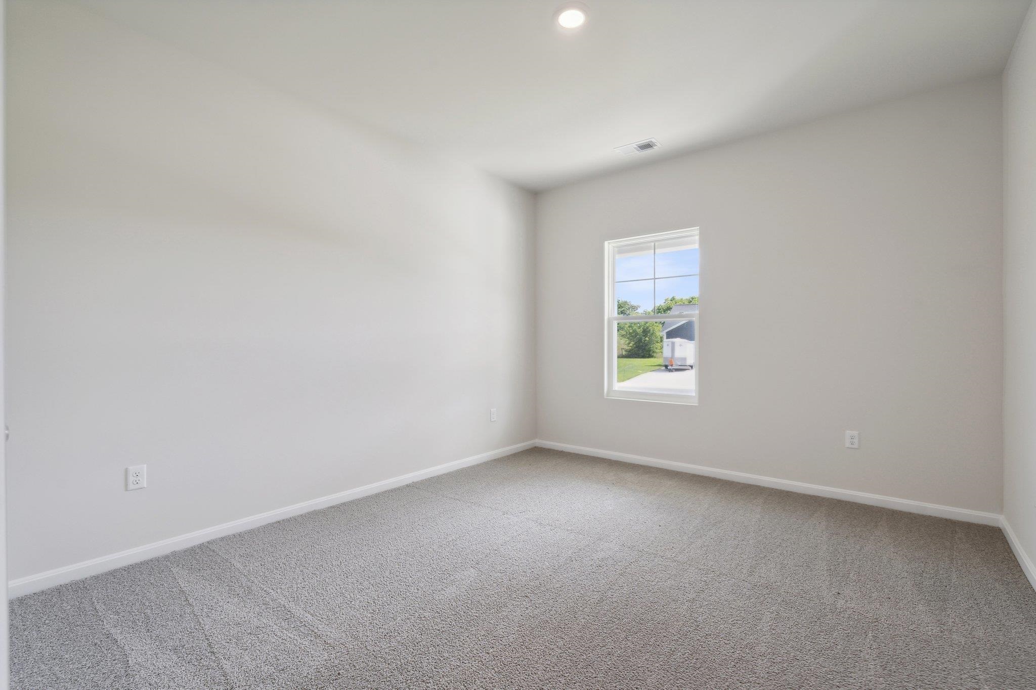 99 FAIRFIELD DR