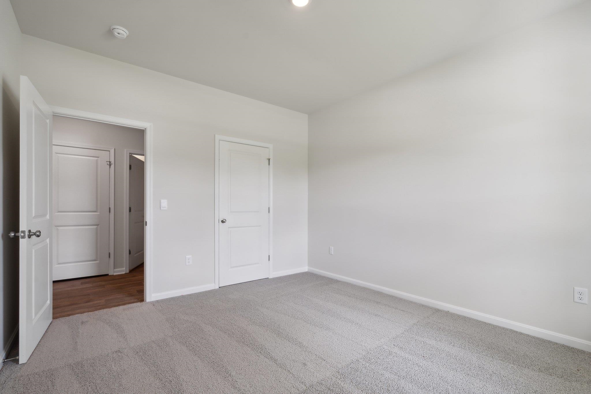 99 FAIRFIELD DR