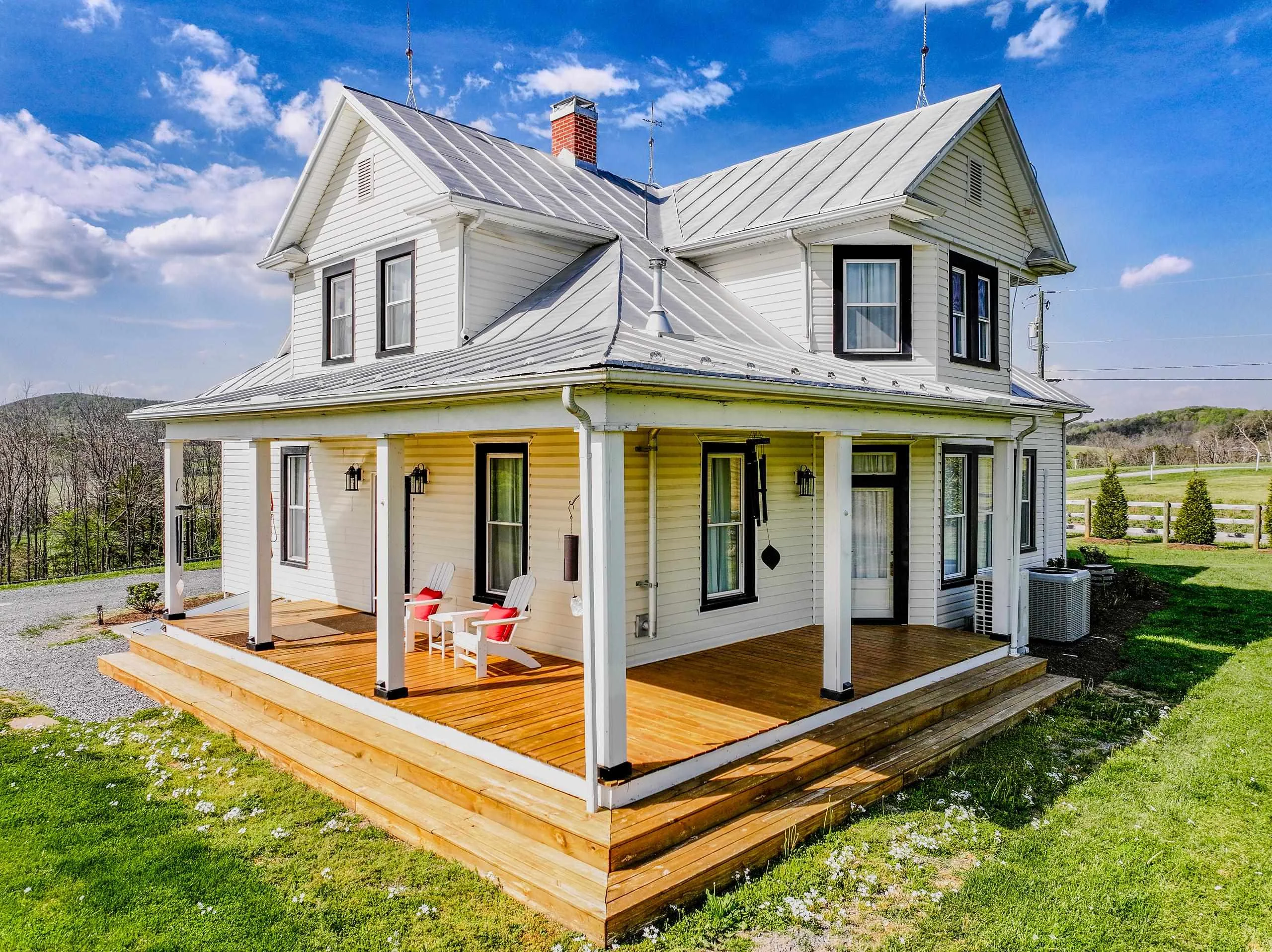 374 Finley Rd