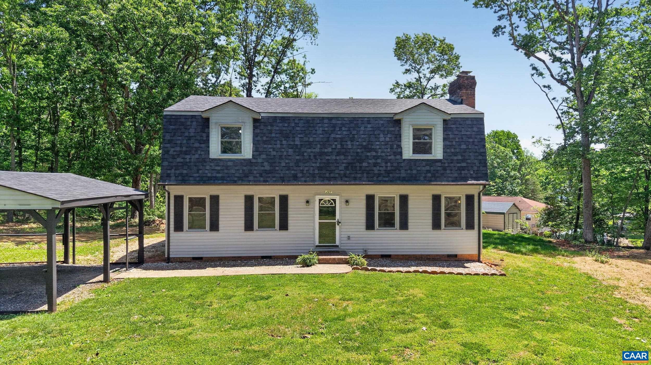227 OAKLAND DR