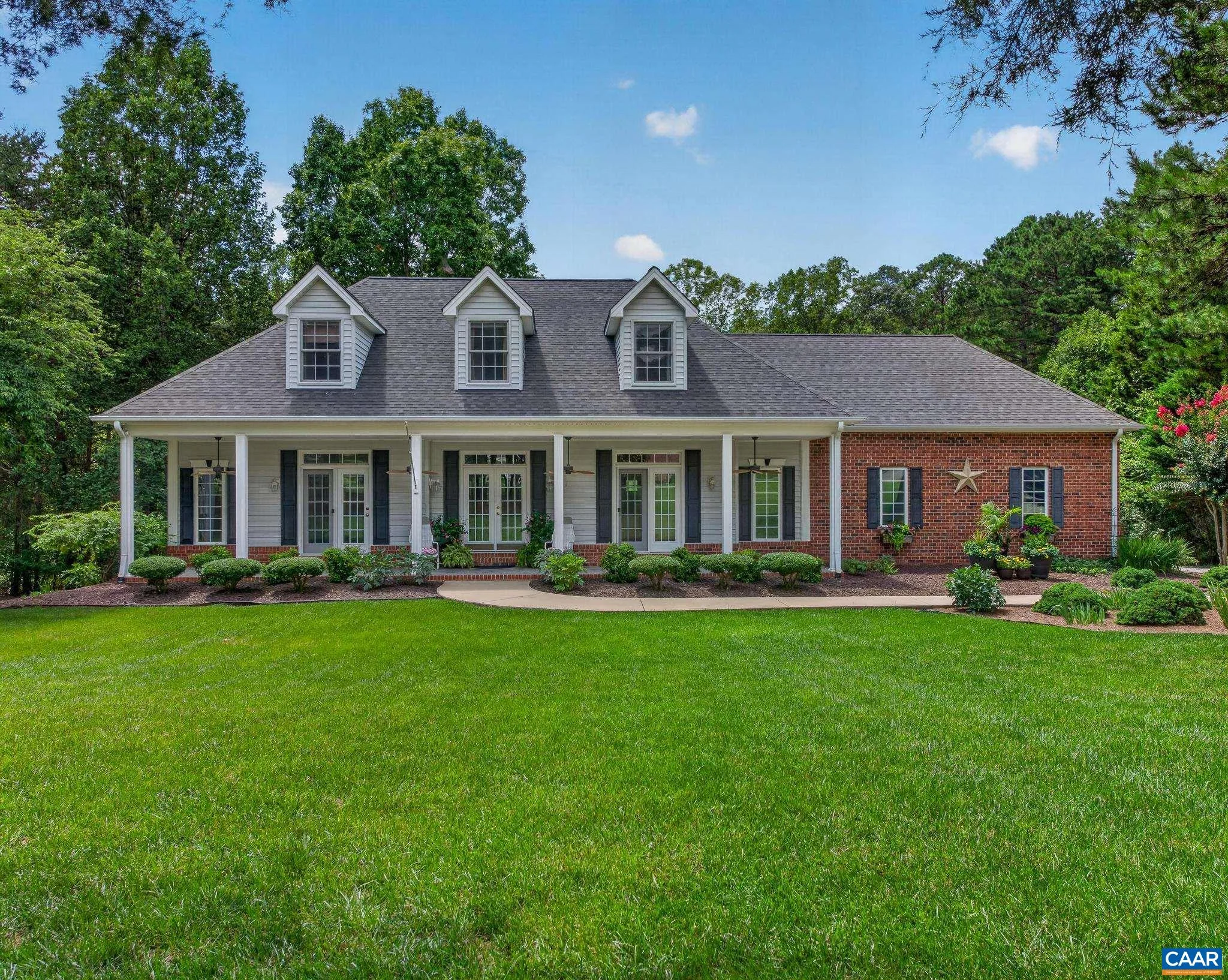 17 Acre Ln